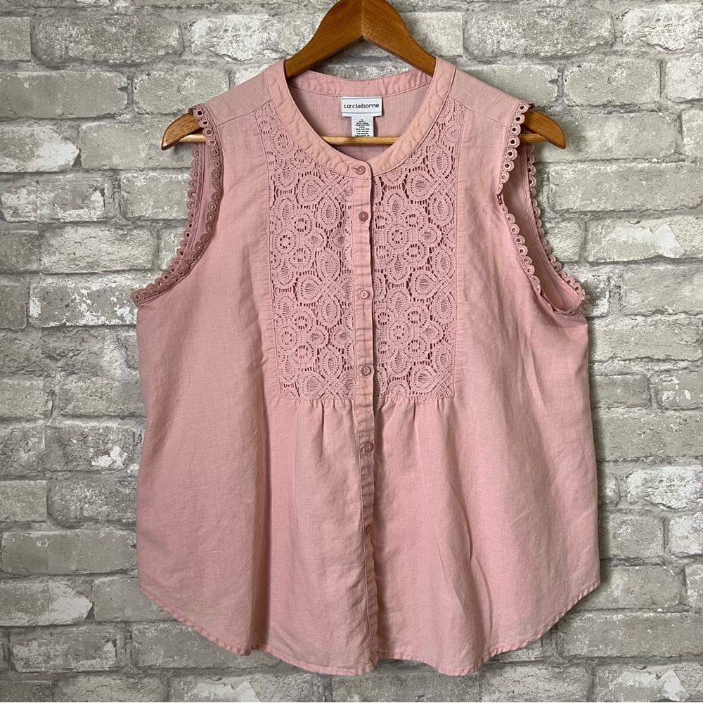 Bundle of 2 Liz Claiborne Women's Large Linen Blend Sleeveless Button Up Blouses - Picture 2 of 13